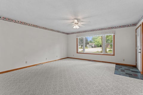 Tiny photo for 406 Brave Court, Kokomo, IN 46902 (MLS # 202628933)