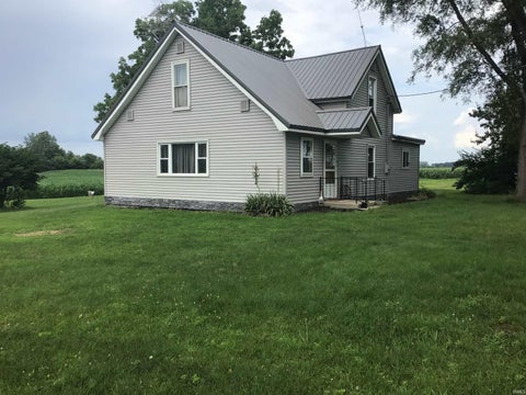 Tiny photo for 516 N 400 E, Winamac, IN 46996 (MLS # 202627534)