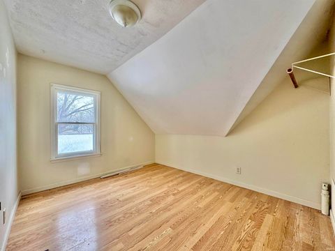 Tiny photo for 901 N Walnut Street, North Manchester, IN 46962 (MLS # 202548691)