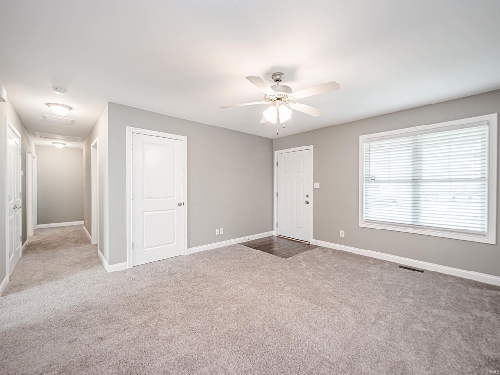 Photo of 719 Wedeking Avenue, Evansville, IN 47711 (MLS # 202548623)