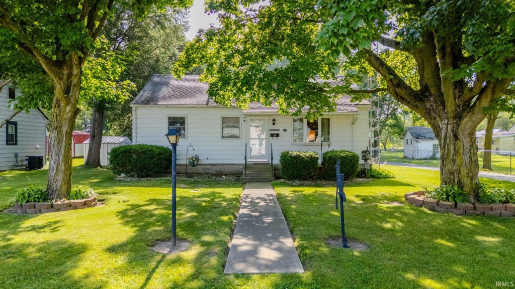 Photo of 245 N Washington Street, Urbana, IN 46990 (MLS # 202629026)