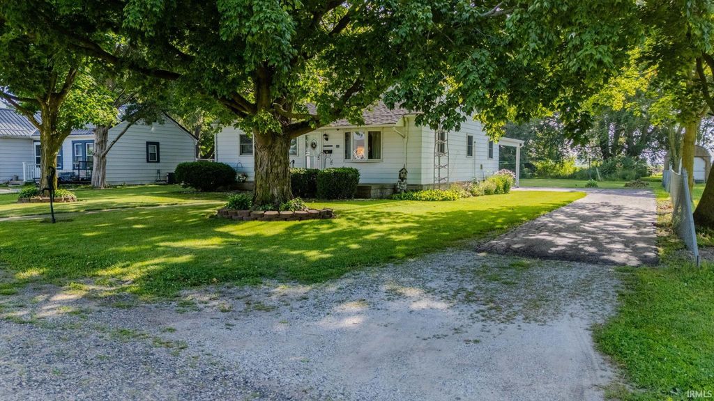Photo of 245 N Washington Street, Urbana, IN 46990 (MLS # 202629026)