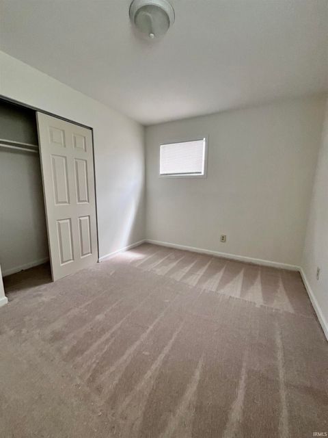 Tiny photo for 1009 E Havens Street, Kokomo, IN 46901 (MLS # 202543283)