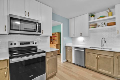 Tiny photo for 307 DEVONSHIRE Drive, Kokomo, IN 46901 (MLS # 202605973)