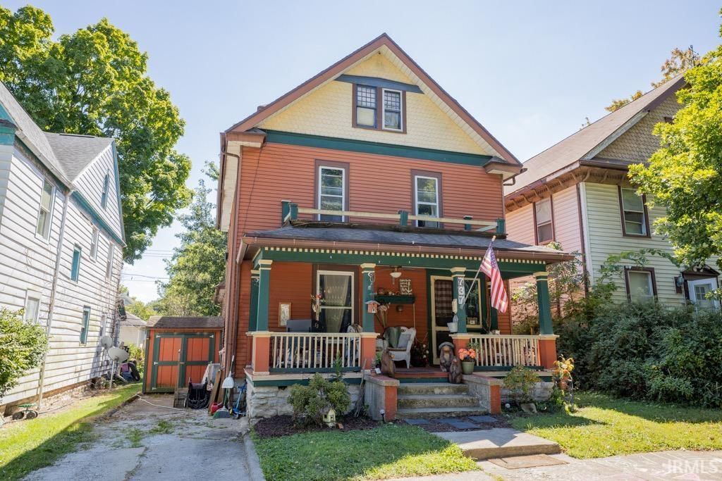 Photo of 737 W 5th Street, Marion, IN 46953 (MLS # 202540623)