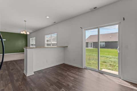Tiny photo for 3237 Sand Walk Drive, Kokomo, IN 46902 (MLS # 202626480)