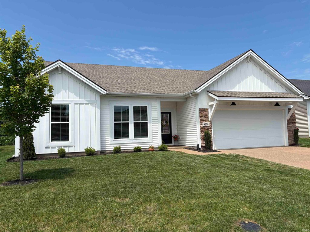 Photo of 9804 Monte Way, Newburgh, IN 47630 (MLS # 202622259)