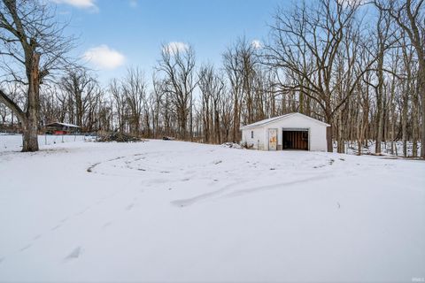 Tiny photo for 732 Barclay Street, Logansport, IN 46947 (MLS # 202604607)