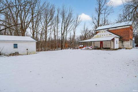 Tiny photo for 732 Barclay Street, Logansport, IN 46947 (MLS # 202604607)