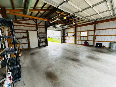 Tiny photo for 713 SE 1st Street, Washington, IN 47501 (MLS # 202619781)