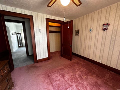 Tiny photo for 713 SE 1st Street, Washington, IN 47501 (MLS # 202619781)