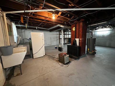 Tiny photo for 713 SE 1st Street, Washington, IN 47501 (MLS # 202619781)