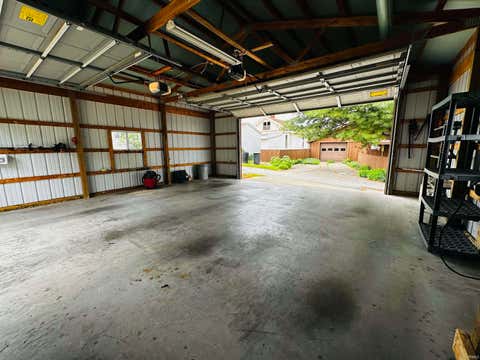 Tiny photo for 713 SE 1st Street, Washington, IN 47501 (MLS # 202619781)