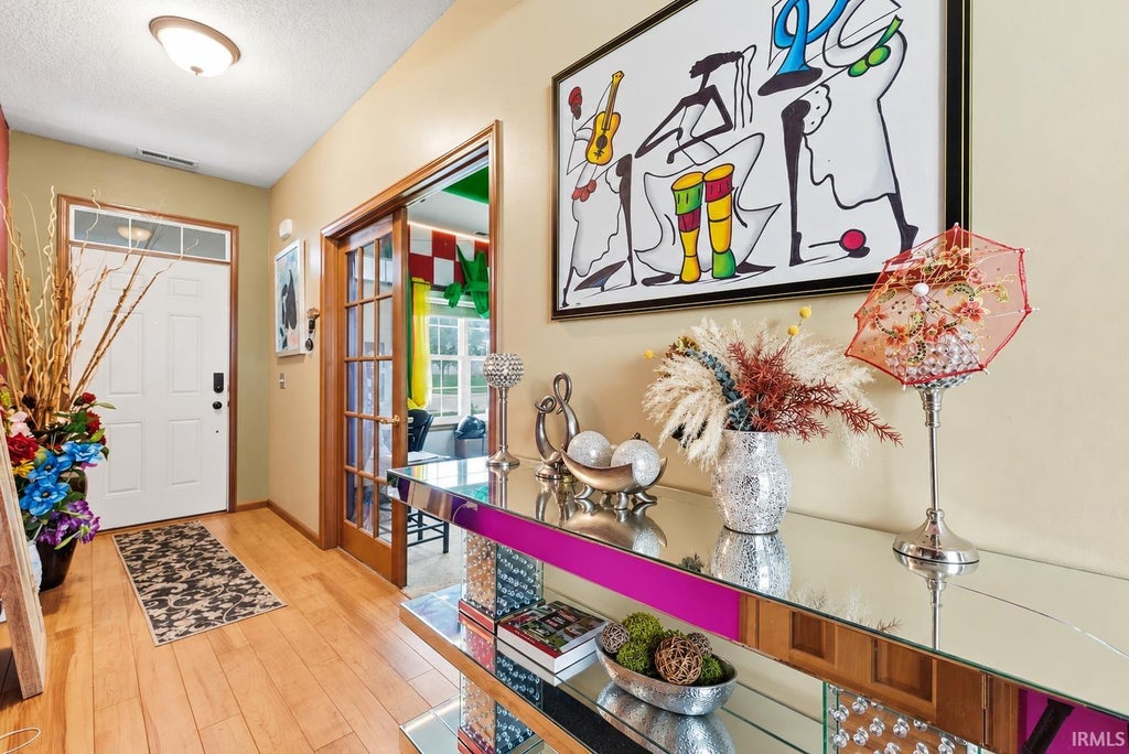 Photo of 5004 Pocono Crossing, Fort Wayne, IN 46808 (MLS # 202643376)