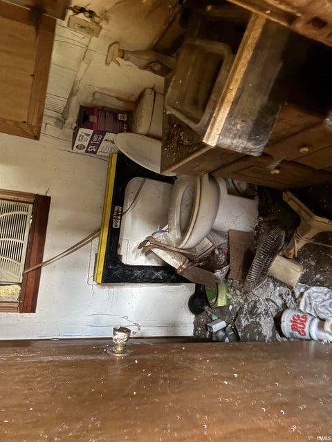 Tiny photo for 1224 S Main Street, Kokomo, IN 46902 (MLS # 202631823)