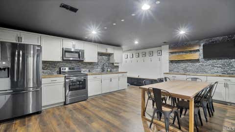 Tiny photo for 204 N MAIN Street, Kokomo, IN 46901 (MLS # 202621866)