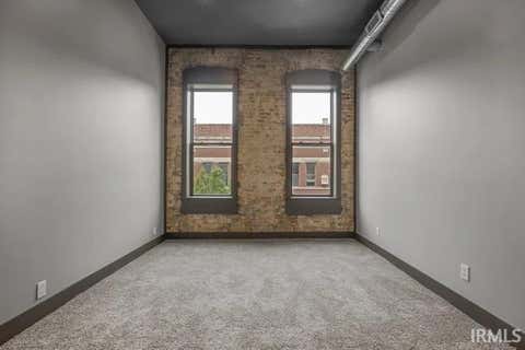 Tiny photo for 204 N MAIN Street, Kokomo, IN 46901 (MLS # 202621866)
