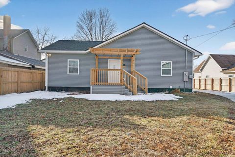 Tiny photo for 726 S Leeds Street, Kokomo, IN 46901 (MLS # 202604957)