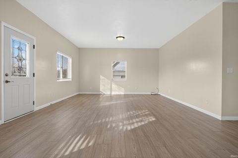 Tiny photo for 726 S Leeds Street, Kokomo, IN 46901 (MLS # 202604957)