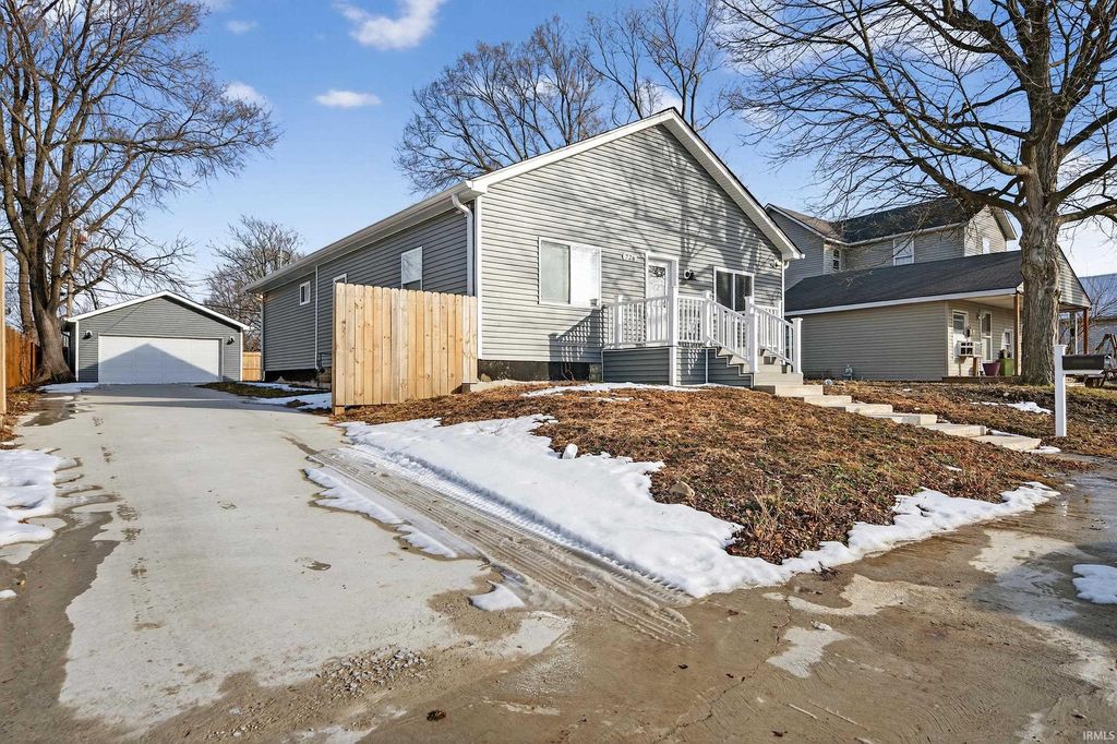 Photo of 726 S Leeds Street, Kokomo, IN 46901 (MLS # 202604957)
