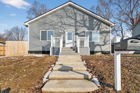 Photo of 726 S Leeds Street, Kokomo, IN 46901 (MLS # 202604957)