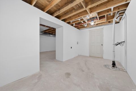 Tiny photo for 726 S Leeds Street, Kokomo, IN 46901 (MLS # 202604957)