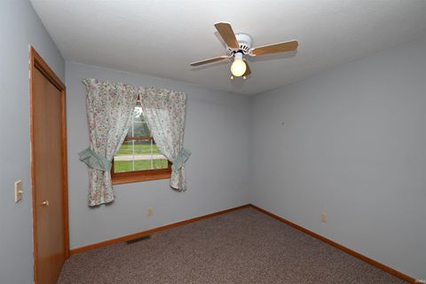 Tiny photo for 800 E Oak View Estate, Winamac, IN 46996 (MLS # 202515572)