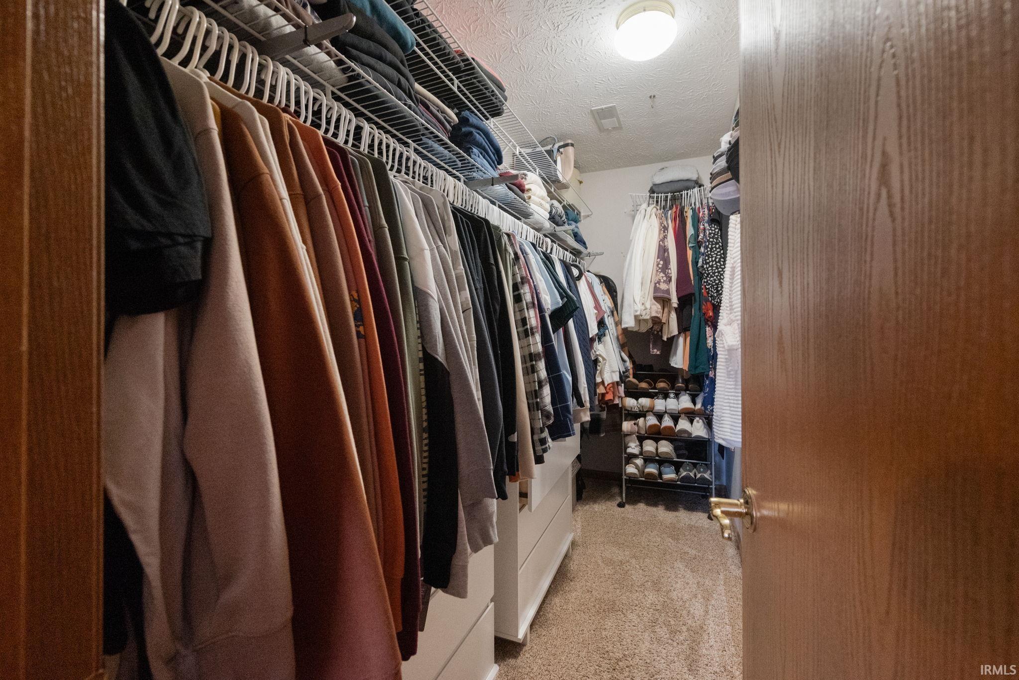 Lafayette, Indiana 47909, United States, 3 Bedrooms Bedrooms, ,3 BathroomsBathrooms,Residential,Active,97804