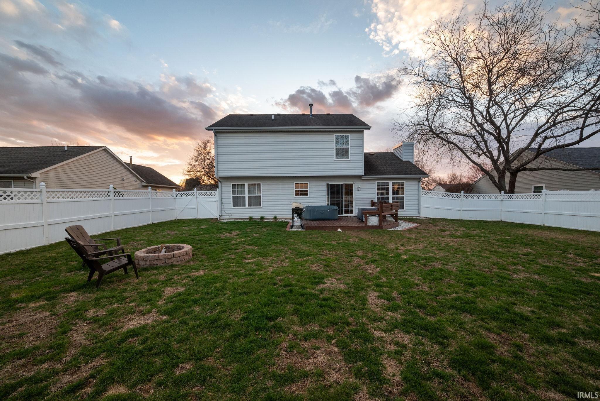 Lafayette, Indiana 47909, United States, 3 Bedrooms Bedrooms, ,3 BathroomsBathrooms,Residential,Active,97804