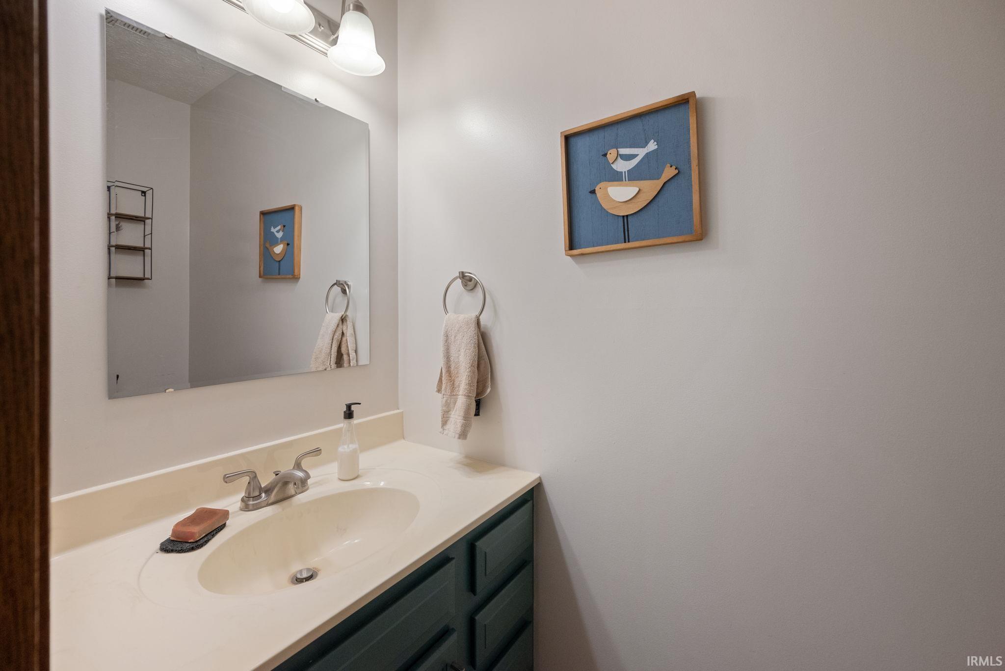 Lafayette, Indiana 47909, United States, 3 Bedrooms Bedrooms, ,3 BathroomsBathrooms,Residential,Active,97804