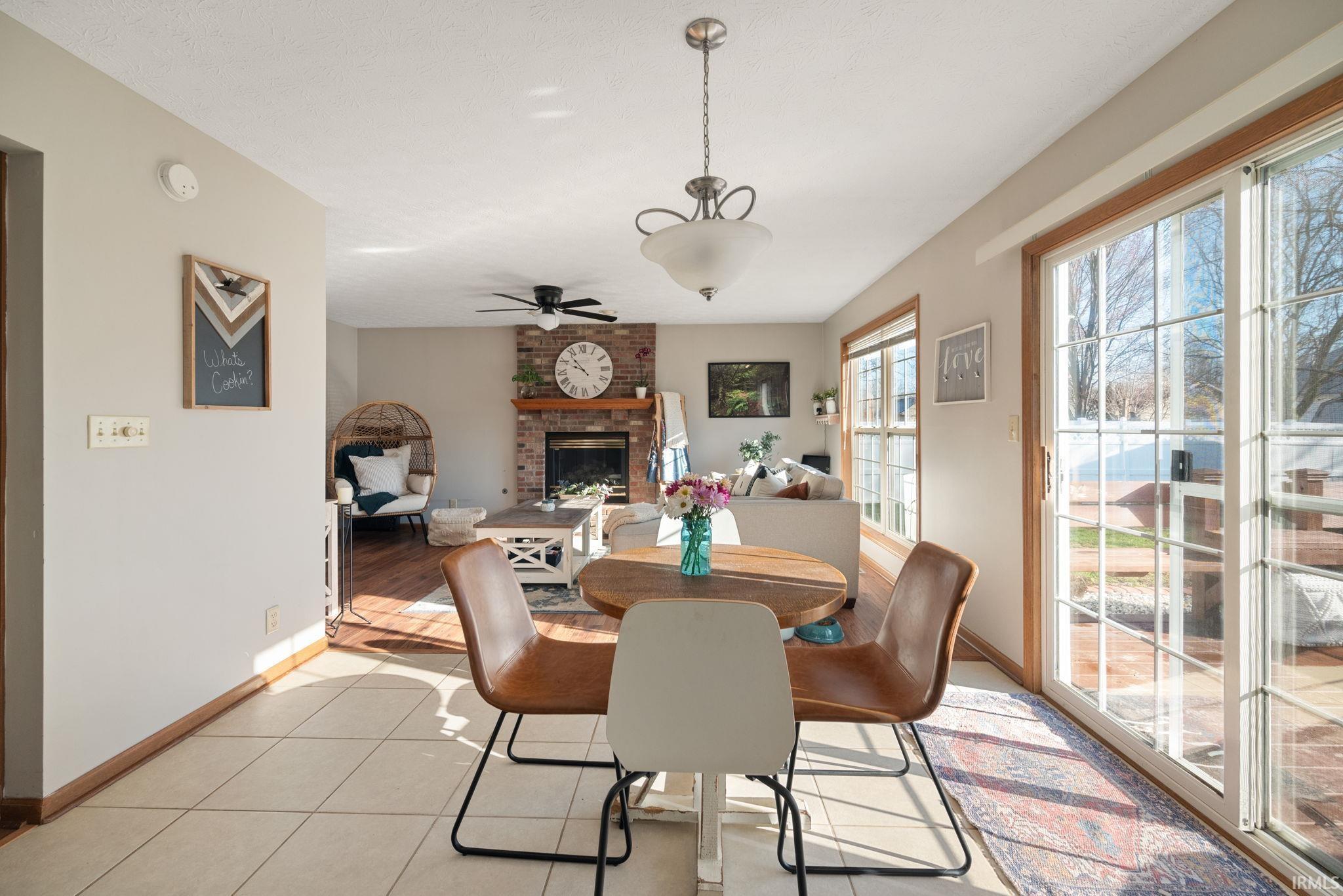 Lafayette, Indiana 47909, United States, 3 Bedrooms Bedrooms, ,3 BathroomsBathrooms,Residential,Active,97804