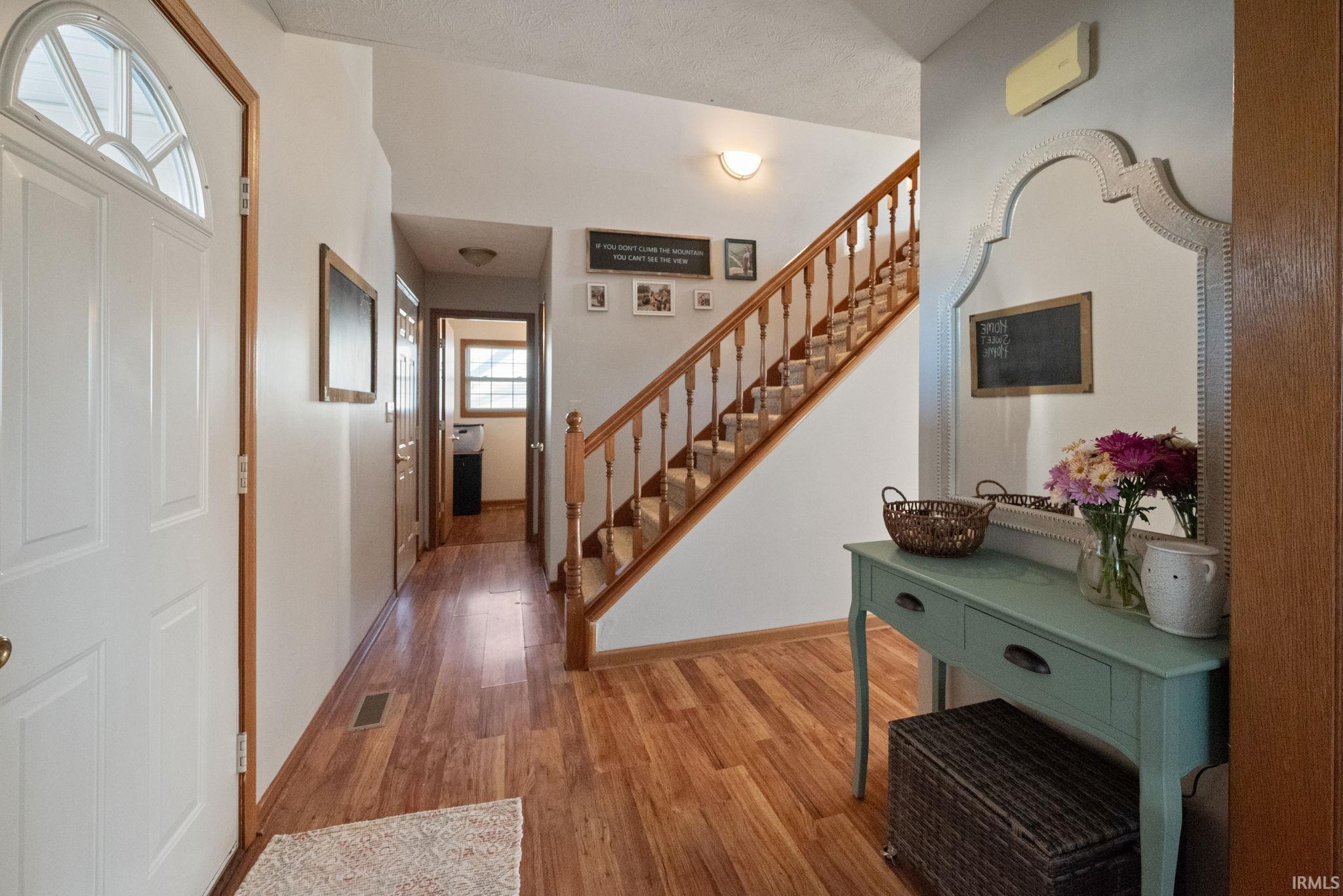 Lafayette, Indiana 47909, United States, 3 Bedrooms Bedrooms, ,3 BathroomsBathrooms,Residential,Active,97804