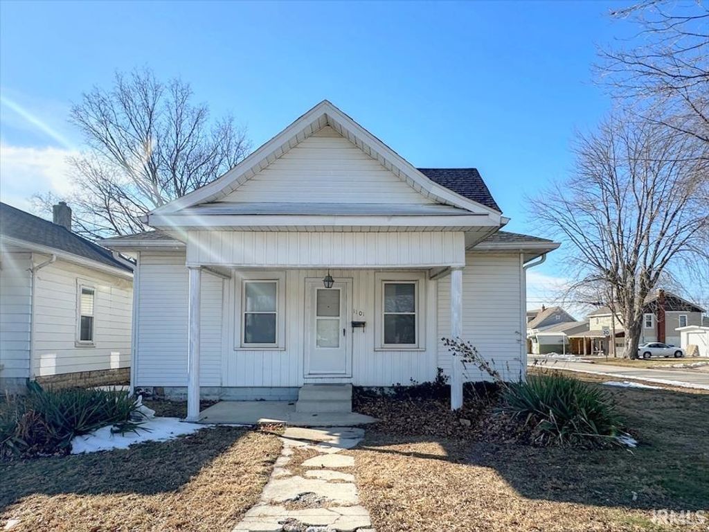 Photo of 1101 S LOCKE Street, Kokomo, IN 46902 (MLS # 202604264)