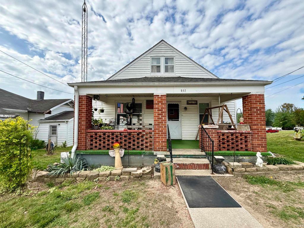 Photo of 517 Stephens Street St, Shoals, IN 47581 (MLS # 202615008)