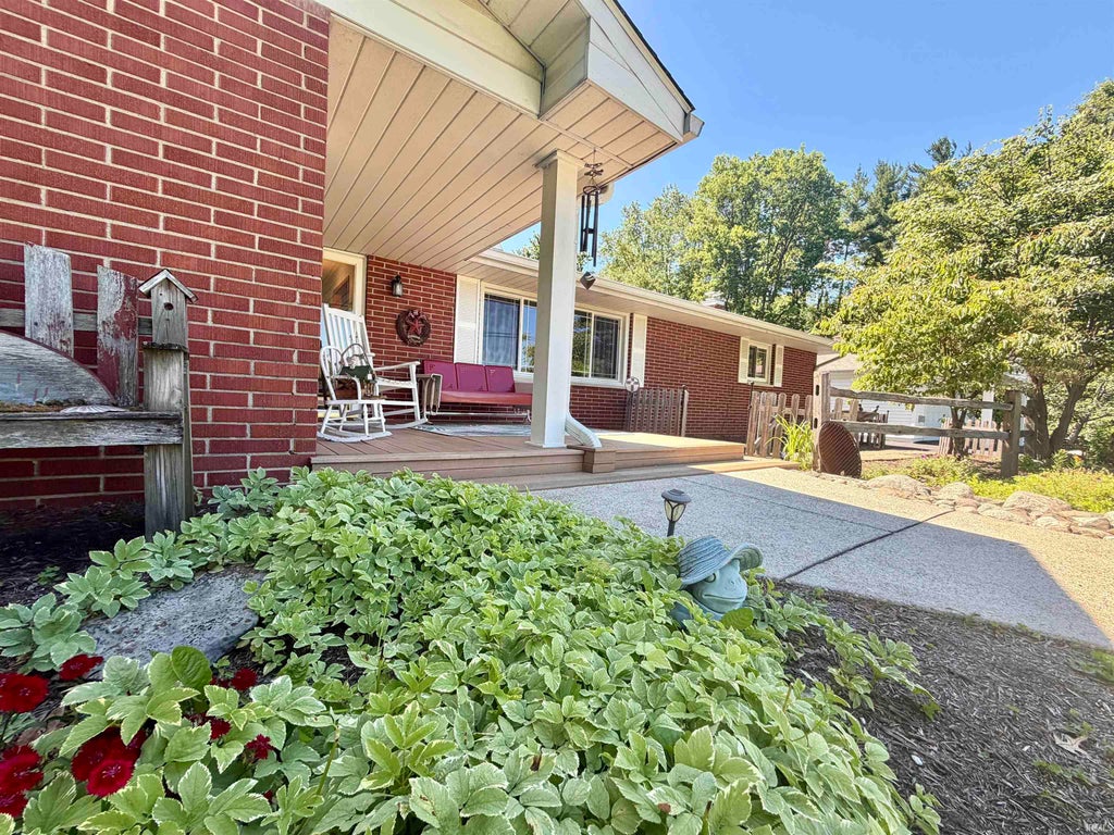 Photo of 1589 Palestine Road, Bedford, IN 47421 (MLS # 202621235)