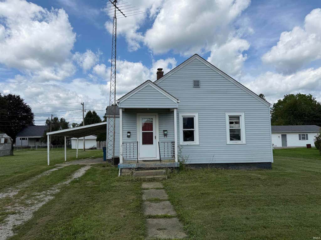 Photo of 507 E South C Street, Gas City, IN 46933 (MLS # 202634159)