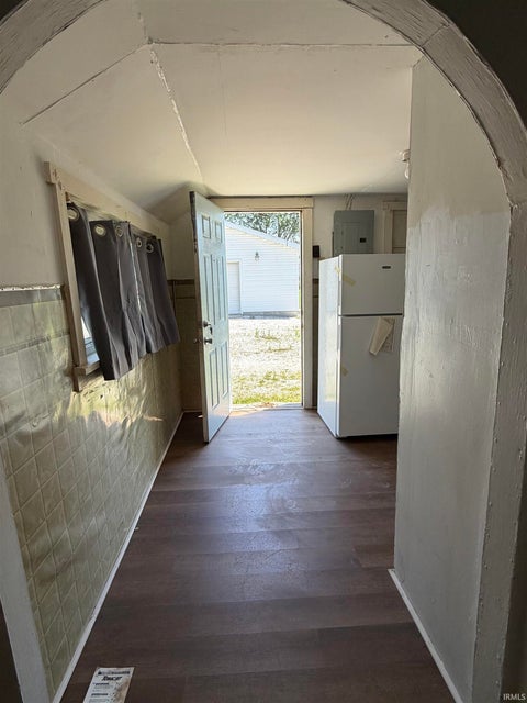 Tiny photo for 507 E South C Street, Gas City, IN 46933 (MLS # 202634159)