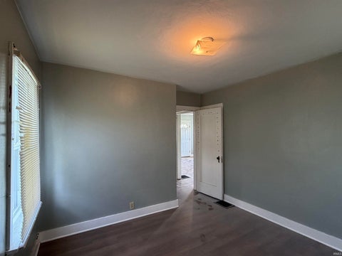 Tiny photo for 507 E South C Street, Gas City, IN 46933 (MLS # 202634159)