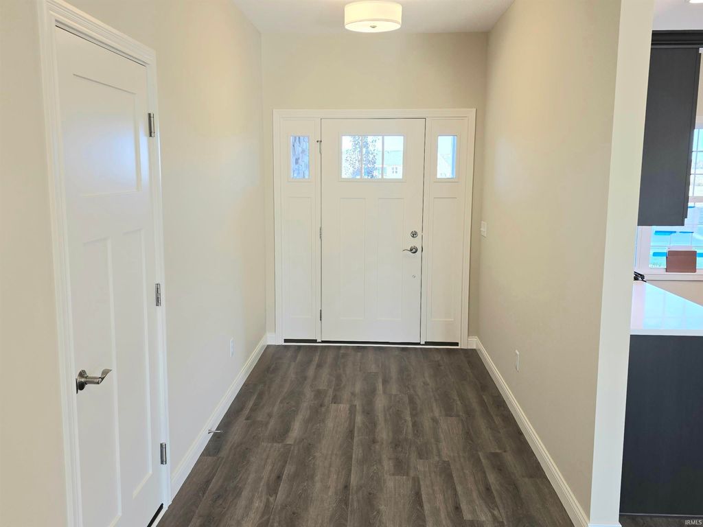 Photo of 5297 Fair Creek Run, Fort Wayne, IN 46818 (MLS # 202542476)
