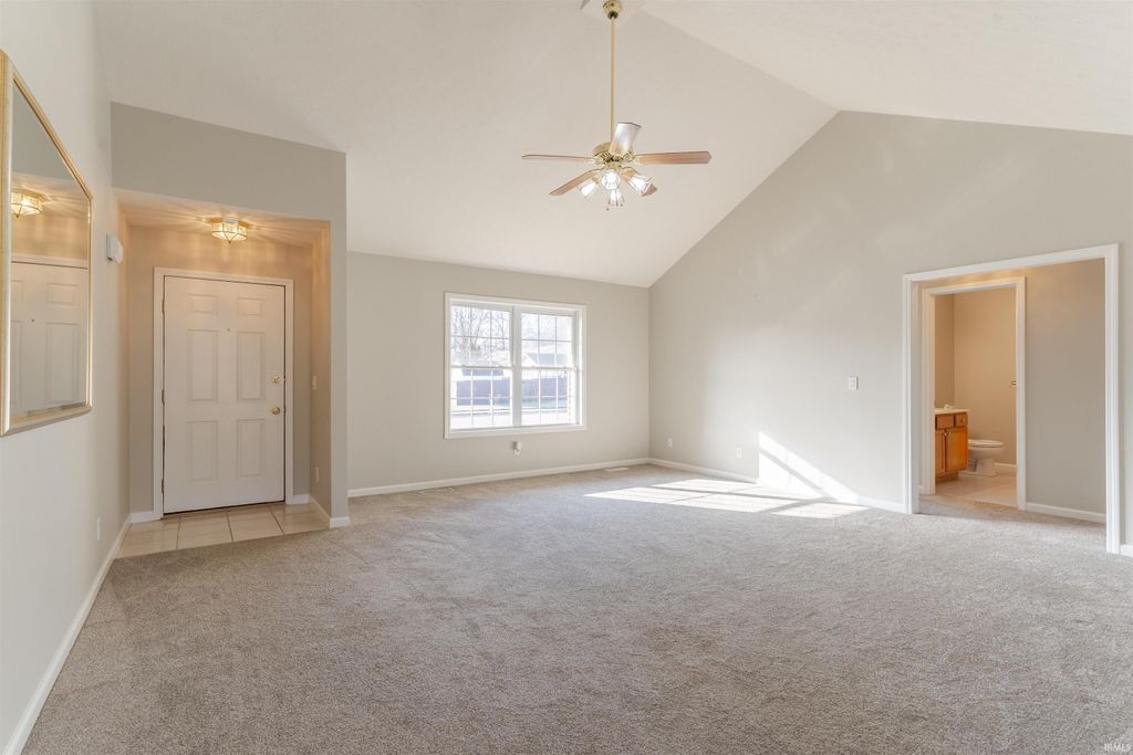 Photo of 700 Woodall Drive, Evansville, IN 47711 (MLS # 202549254)