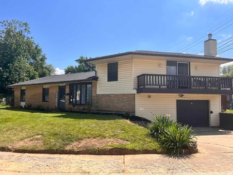 Photo of 901 Southlea Drive, Lafayette, IN 47909 (MLS # 202531600)