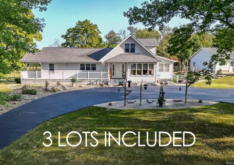Photo of 8115 S Strain Ridge Road, Bloomington, IN 47401 (MLS # 202611964)