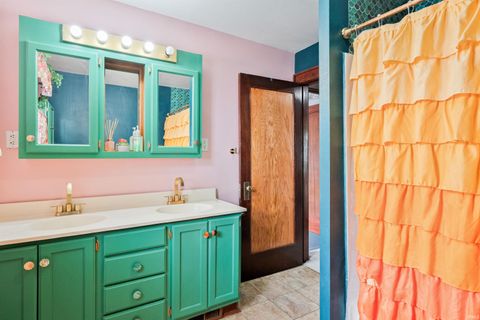 Tiny photo for 640 S Main Street, Kokomo, IN 46901 (MLS # 202606327)