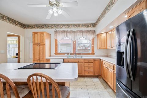 Tiny photo for 640 S Main Street, Kokomo, IN 46901 (MLS # 202606327)