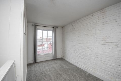 Tiny photo for 118 Main Street, Vincennes, IN 47591 (MLS # 202622477)