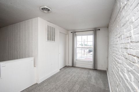 Tiny photo for 118 Main Street, Vincennes, IN 47591 (MLS # 202622477)
