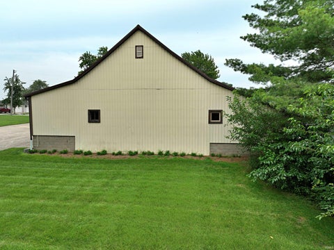 Tiny photo for 6351 E US Highway 50, Montgomery, IN 47558 (MLS # 202629461)