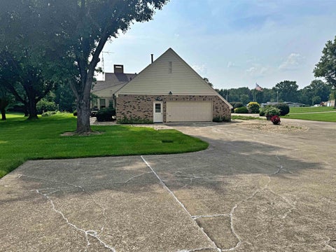 Tiny photo for 6351 E US Highway 50, Montgomery, IN 47558 (MLS # 202629461)