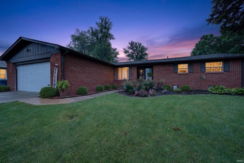 Tiny photo for 2023 W MAPLEWOOD Drive, Marion, IN 46952 (MLS # 202624718)