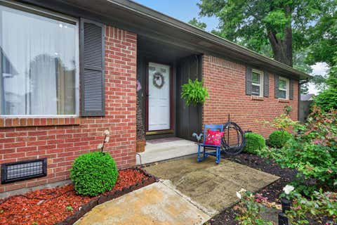 Tiny photo for 2023 W MAPLEWOOD Drive, Marion, IN 46952 (MLS # 202624718)